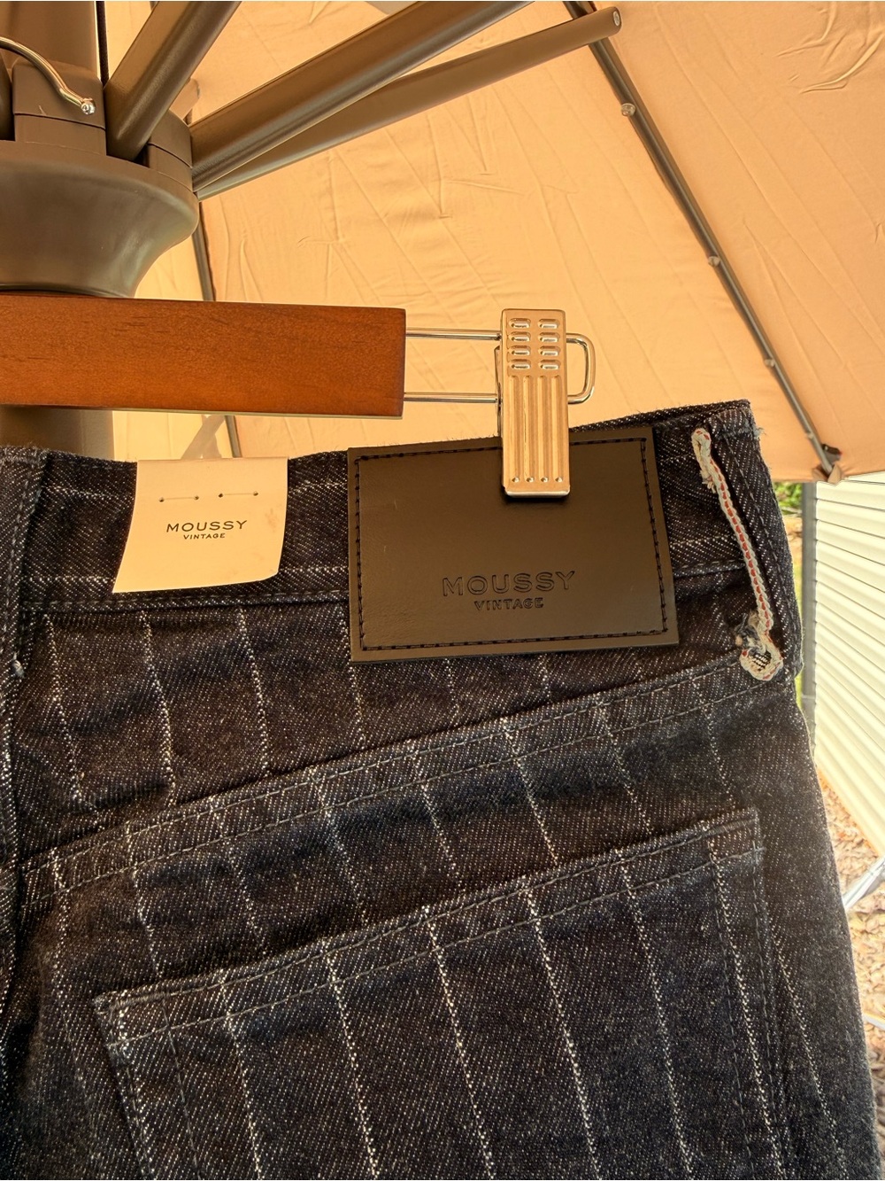 Moussy Vintage Syosset Pinstripe Straight Low-Rise Jeans - Picture 8 of 13